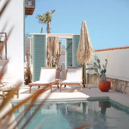 Panjur Cunda 酒店 *