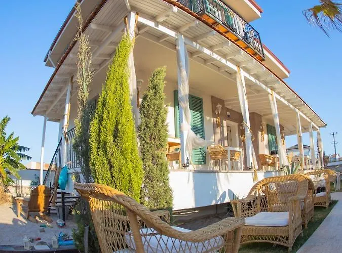 Panjur Cunda Ayvalı